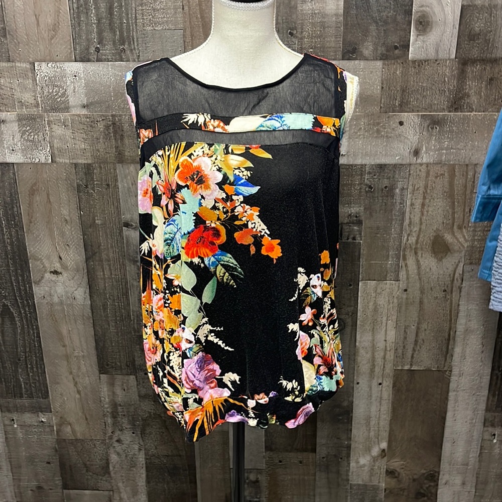 cable and gauge banded tank with mesh details size 1x EUC